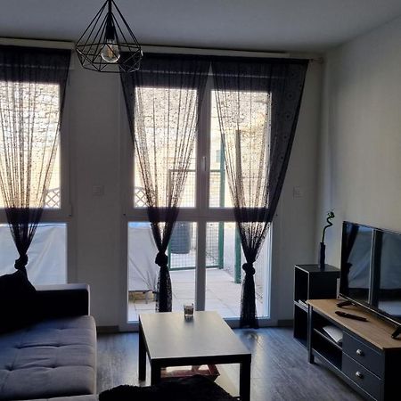 Maison Naudin Villa นุย-แซ็ง-ฌอร์ฌ ภายนอก รูปภาพ